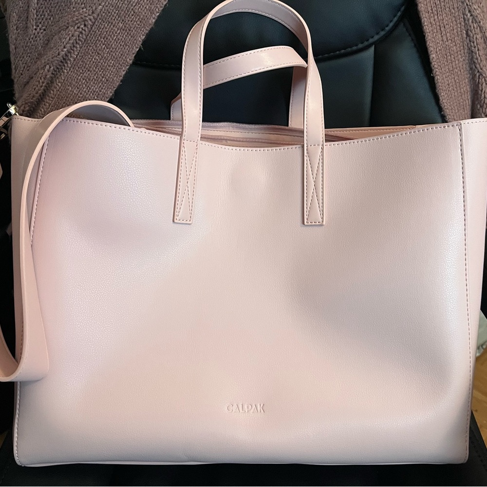 CALPAK - Petal Pink Haven Laptop Tote (item is sold out)